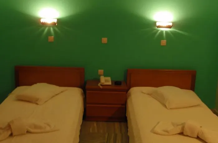 Hotel Smaragdi Artemonas