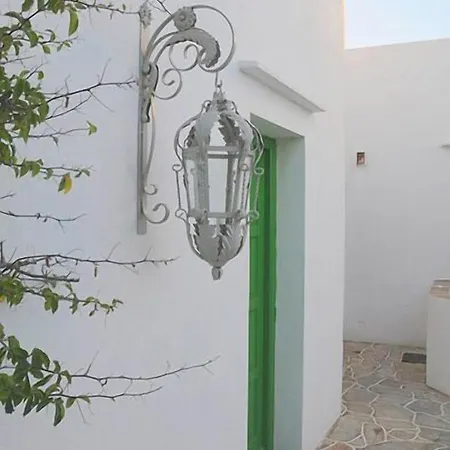 Hotel Smaragdi Artemonas