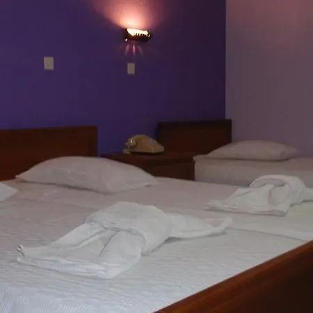 Smaragdi 3*