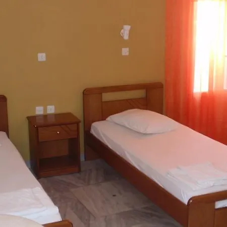 Smaragdi 3*