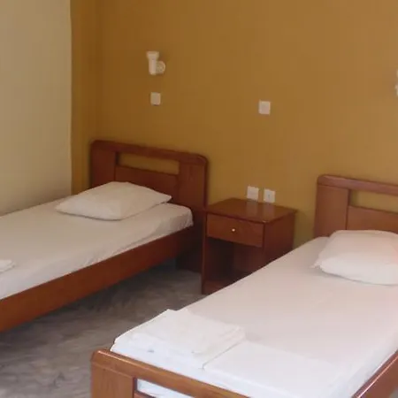 Smaragdi Hotel